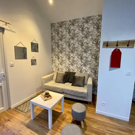 Le Petit Beauregard Apartman *